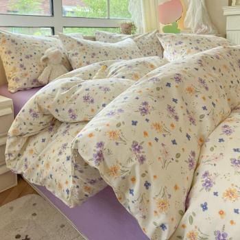 Постельное белье из сатина "Стелла" (пакет ПВХ) Евро 220*240 (диз.: 2547) КВС